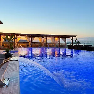 Ferush Hotel